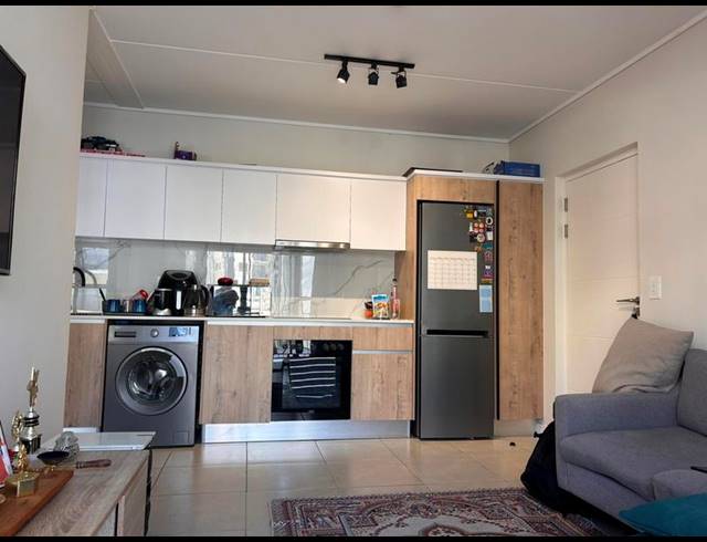 1 BEDROOM APARTMENT FOR SALE IN RICHWOOD